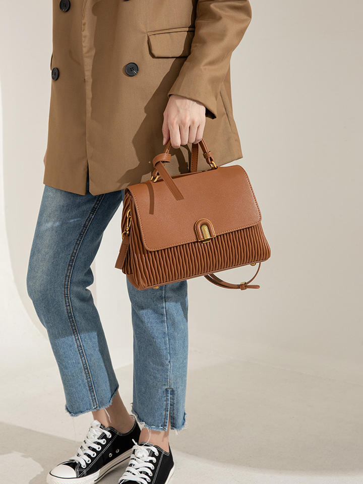 The Luxe Tote