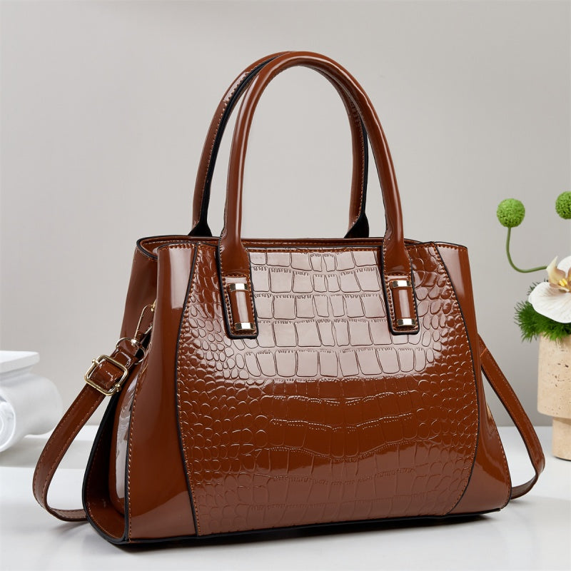 Clean-Line Everyday Tote