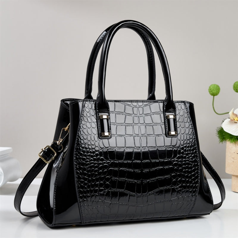 Clean-Line Everyday Tote