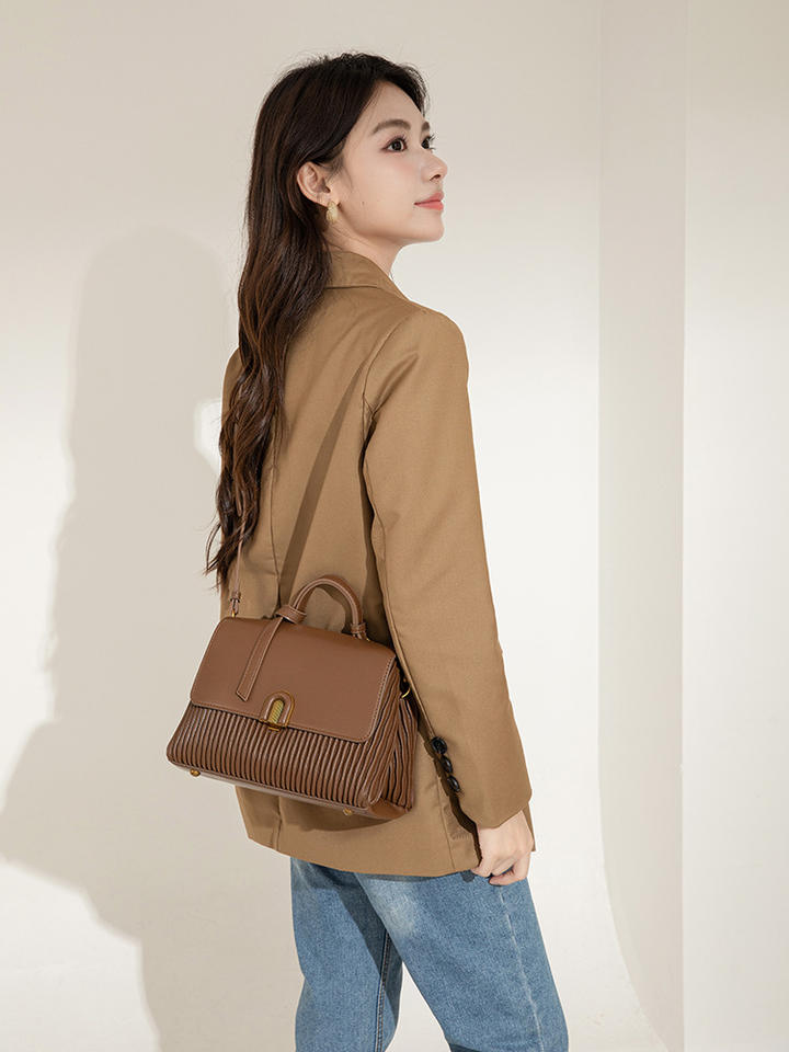 The Luxe Tote