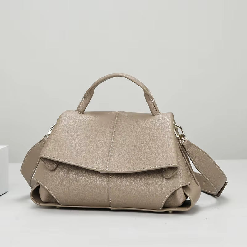 The Paris Shoulder