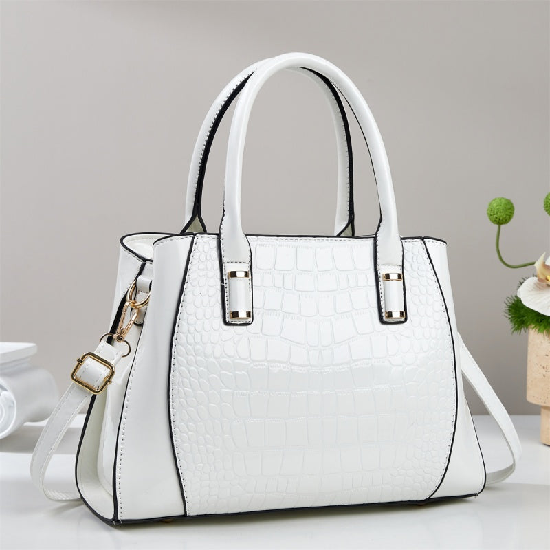 Clean-Line Everyday Tote